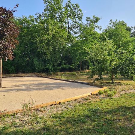 Villa Au Contact De La Nature à Chatuzange-le-Goubet Extérieur photo