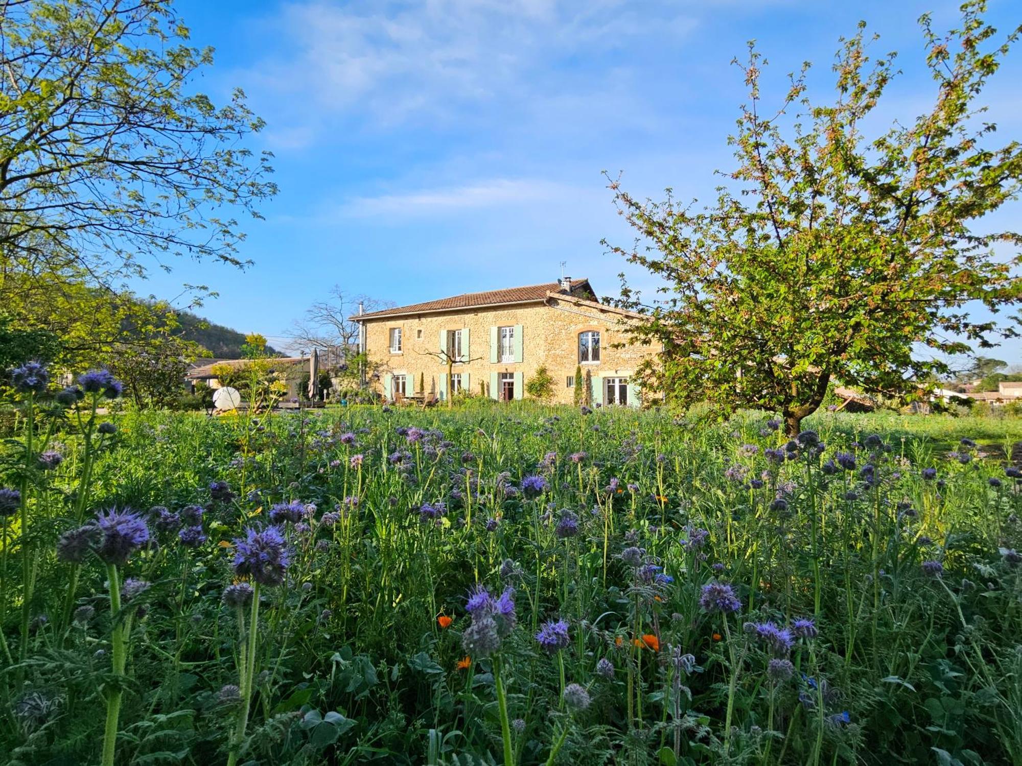 Villa Au Contact De La Nature à Chatuzange-le-Goubet Extérieur photo